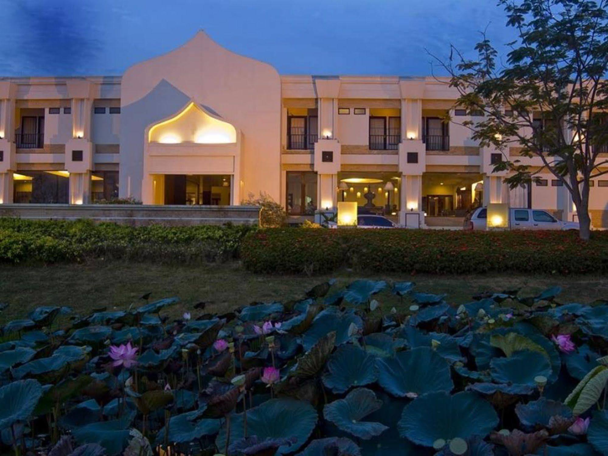 Ananda Museum Gallery Hotel, Szukhothaj Kültér fotó